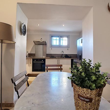 Appartement Avec Terrasse En Centre Ville De Saint Remy De Provence エクステリア 写真