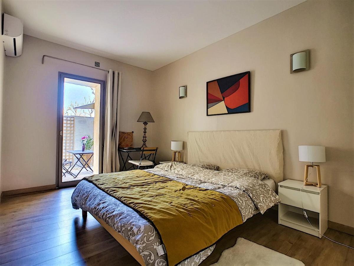 Appartement Avec Terrasse En Centre Ville De Saint Remy De Provence エクステリア 写真